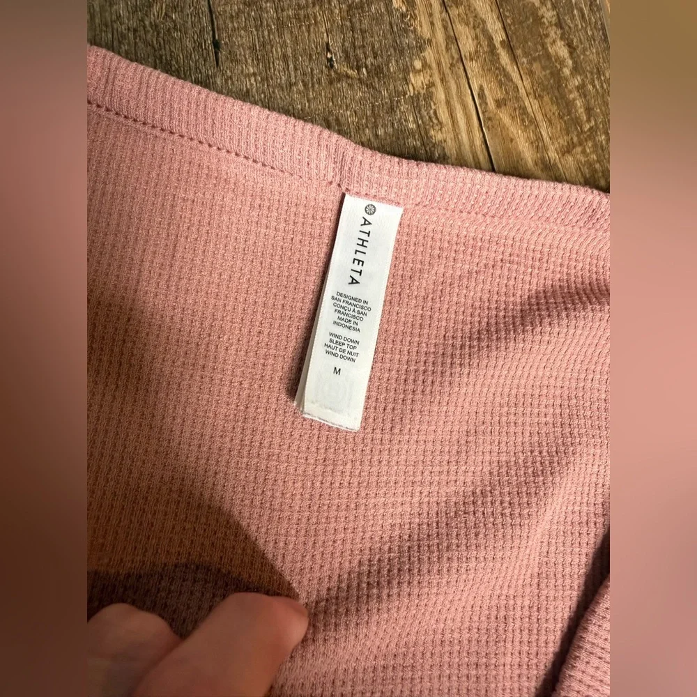 Athleta Waffle Knit Long Sleeve Lounge Top, Size Medium